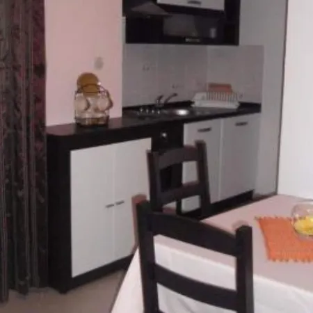 One Bedroom A1 Apartament